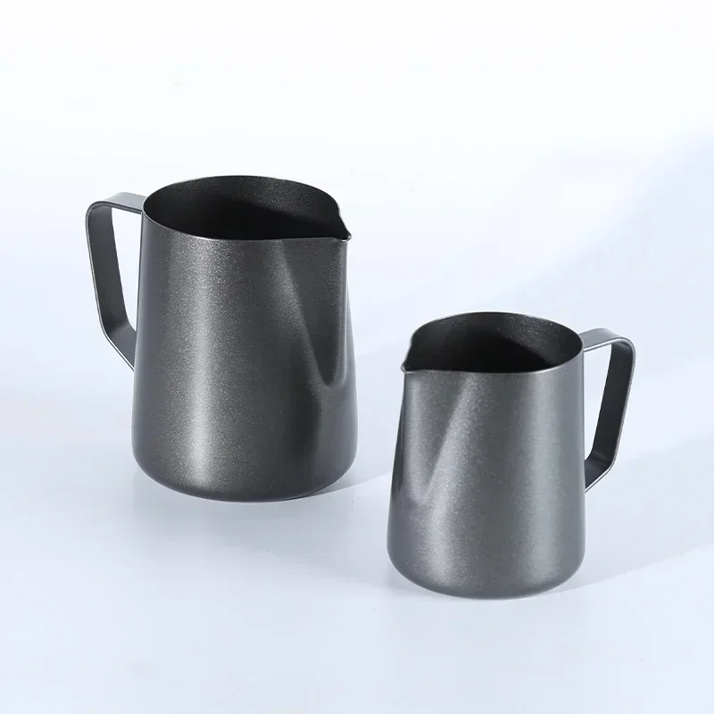 إبريق قياس وخفق الحليب سميك أس - مراجعة Milk Steaming Pitcher وسعره